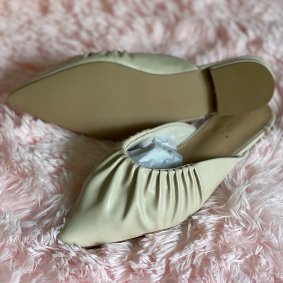 Simple Beige Mules - Picture 3 of 3